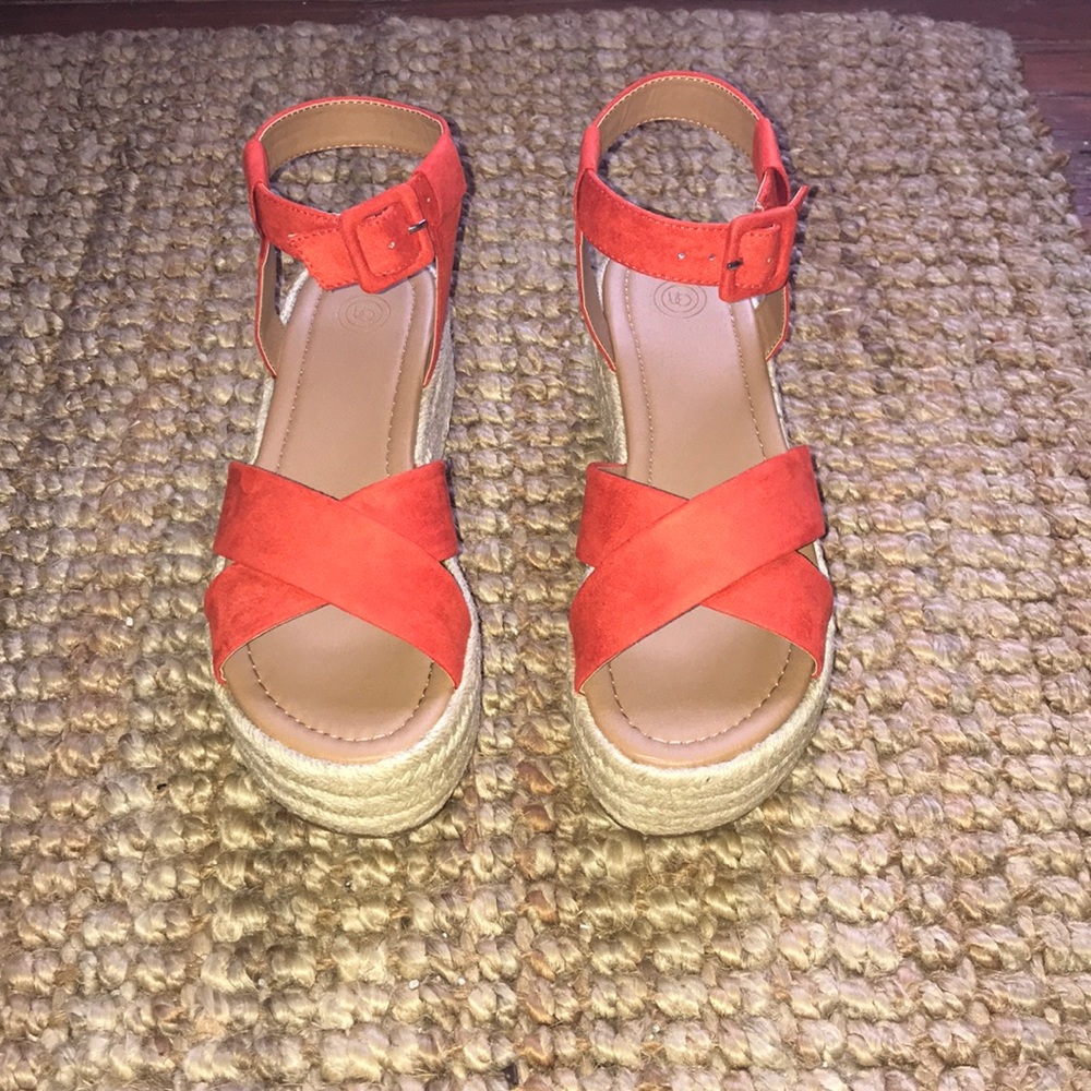 Urban Outfitters Cora Flatform Espadrille sz 6